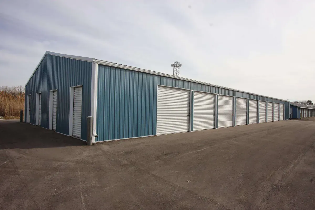 Drive up self storage building
