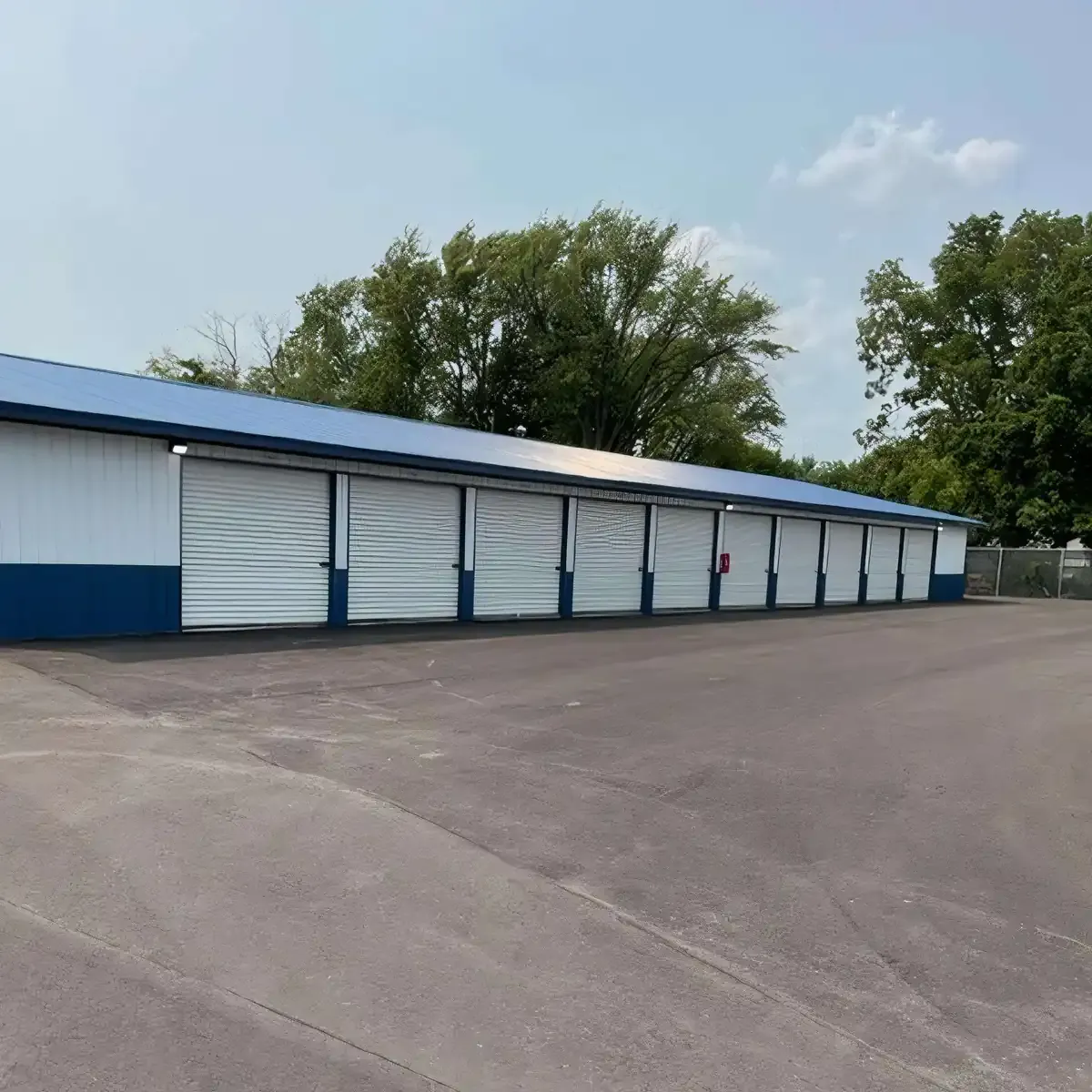 Drive up self storage units
