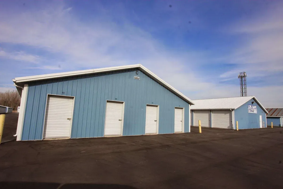 End row drive up self storage units