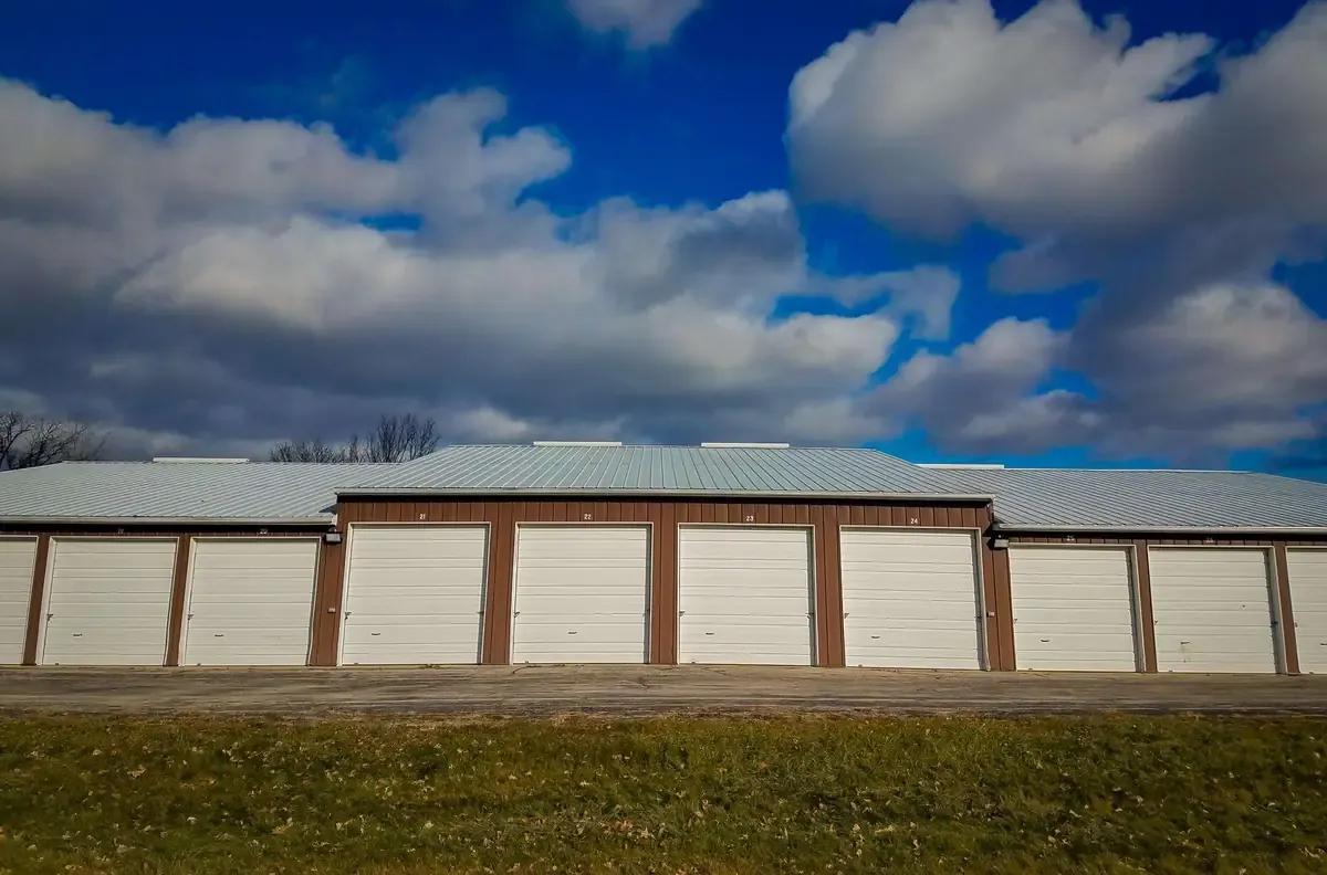 Multiple different size self storage units
