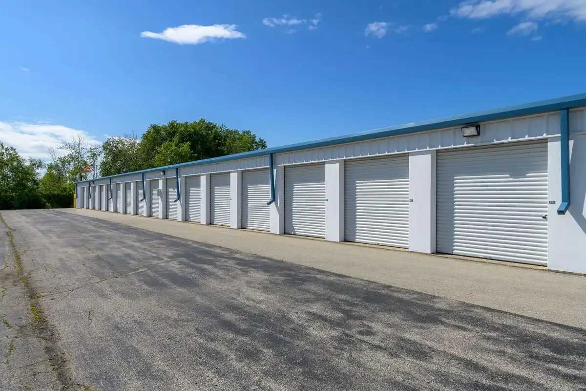 Multiple easy access drive up self storage units