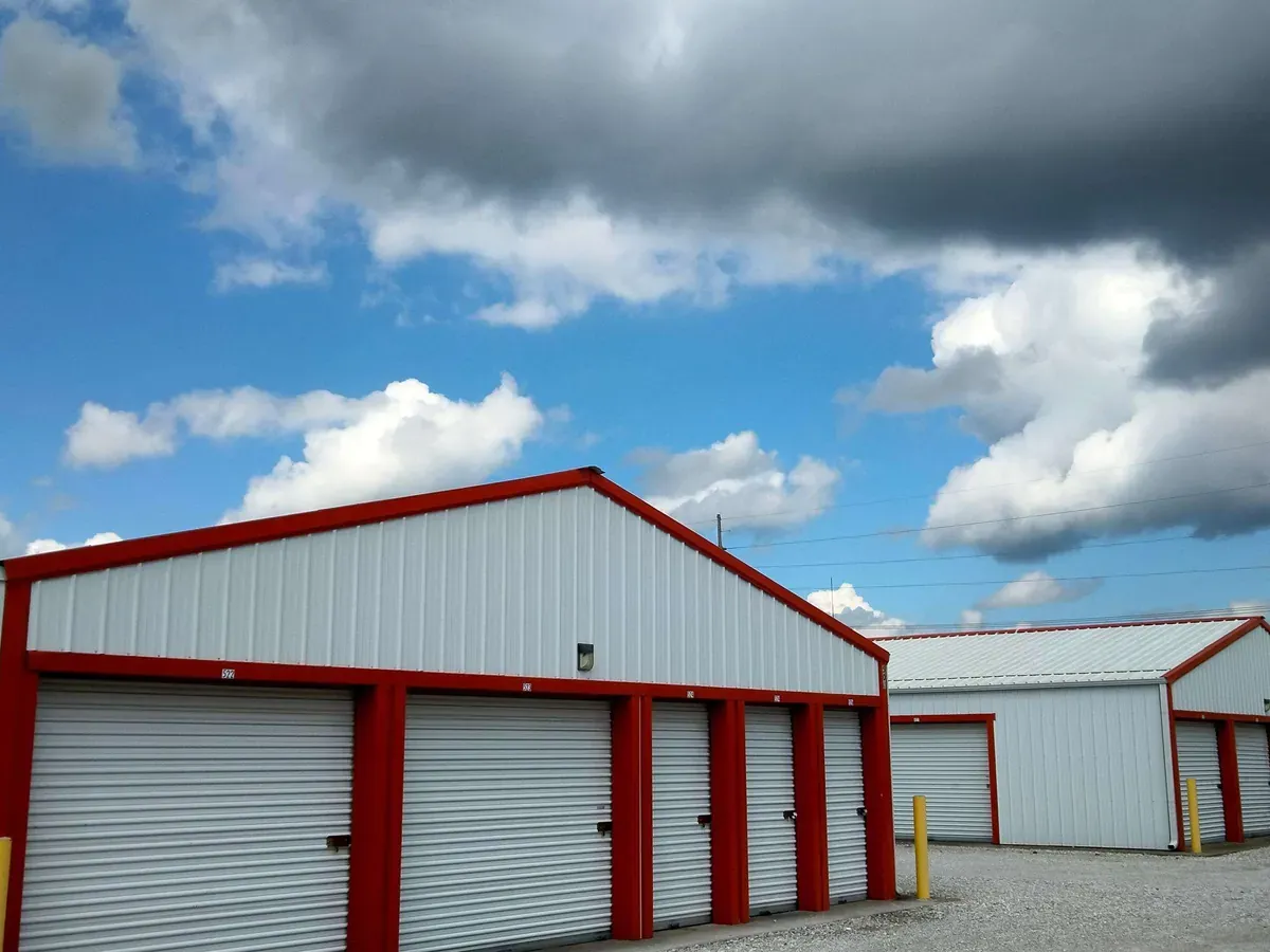 drive up storage units with red trim